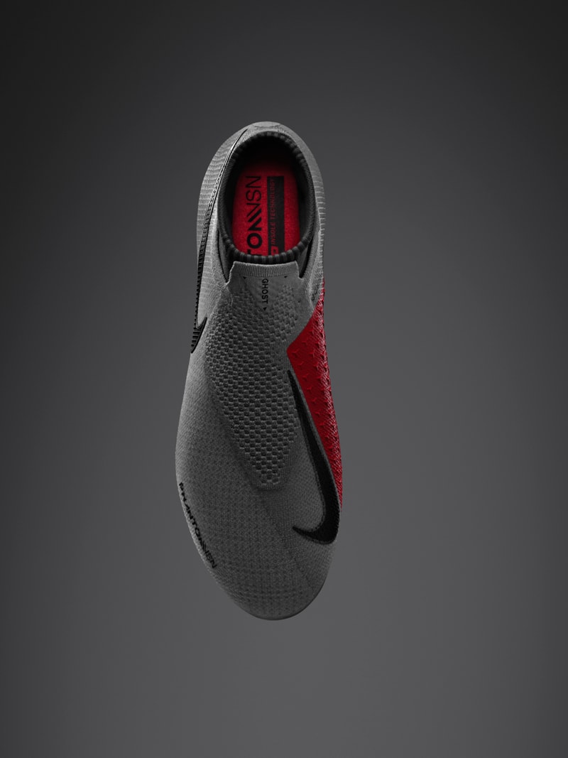 Nike, crampons, Phantom