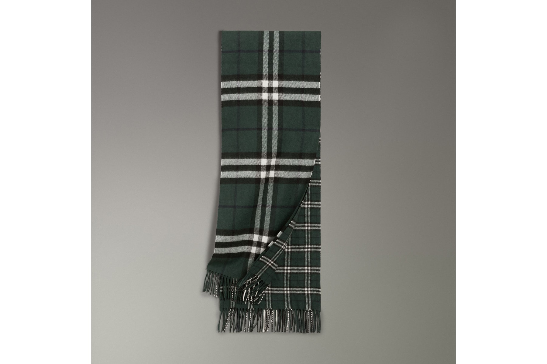 gosha, rubchinskiy, burberry, collaboration, lookbook, automne, hiver,