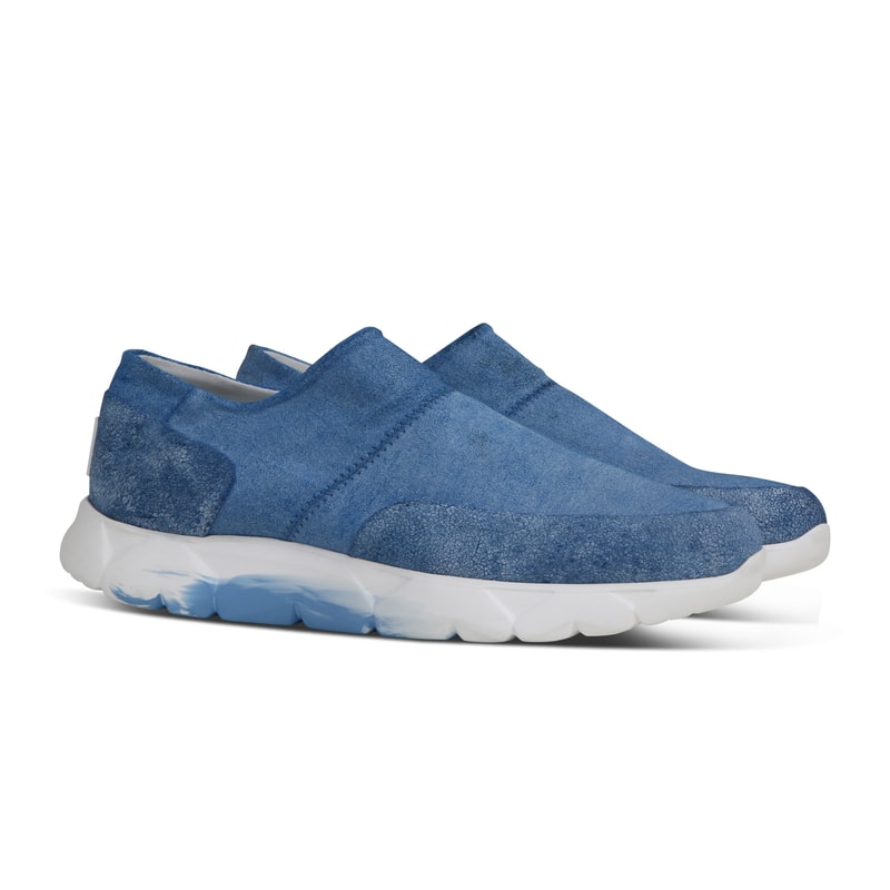 LE FLOW Paris, La Marque Française Qui Fait De Ses Sneakers Des Œuvres D'Art