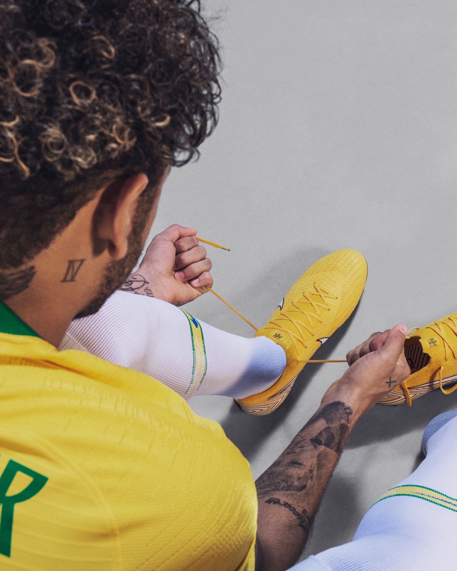 Photo De Neymar Jr. Avec Ses Nike Mercurial Vapor 360