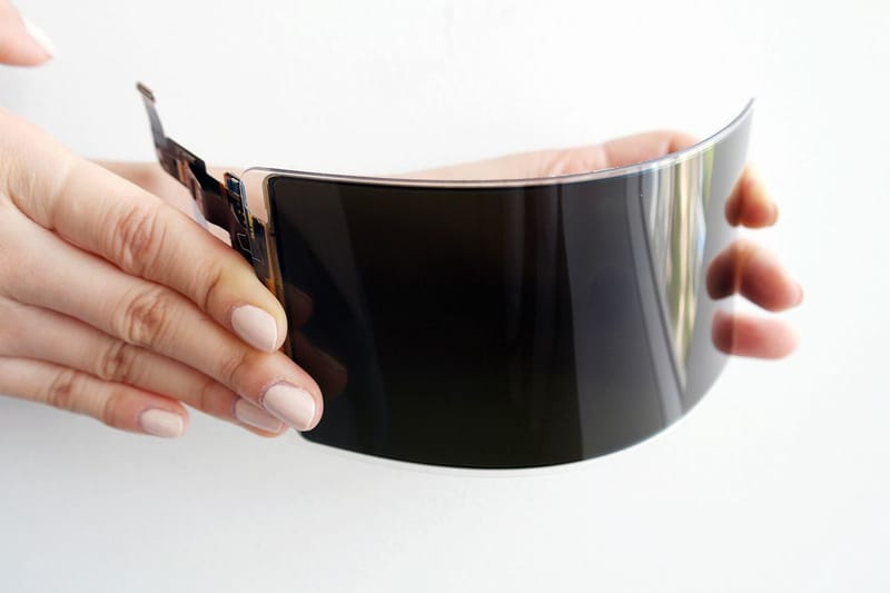 Samsung Prouve La Flexibilité De Son Écran OLED Incassable Dans Une Première Vidéo Officielle