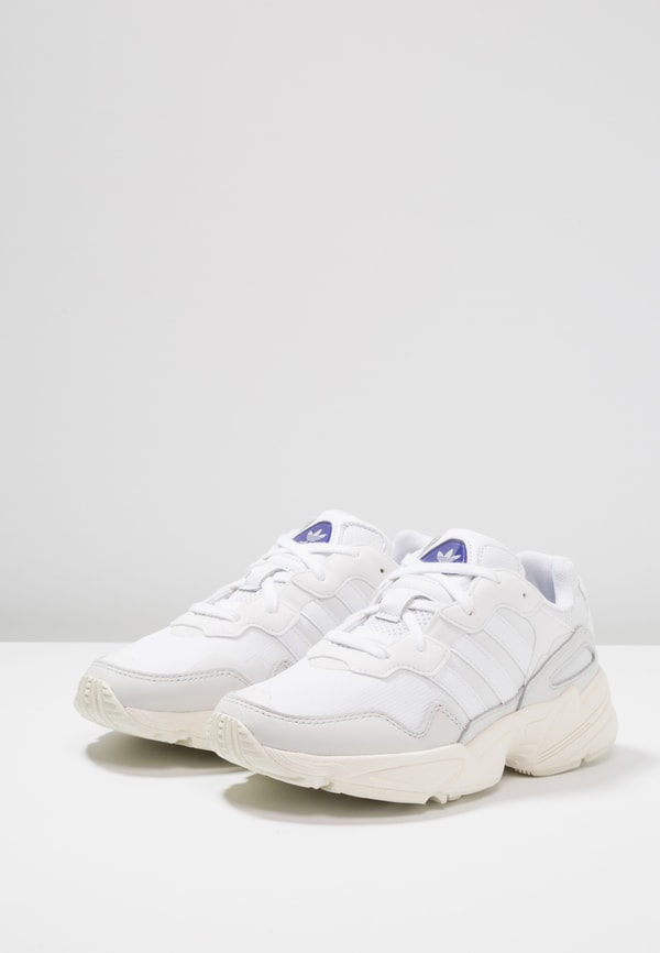 Photo adidas Originals Yung 96