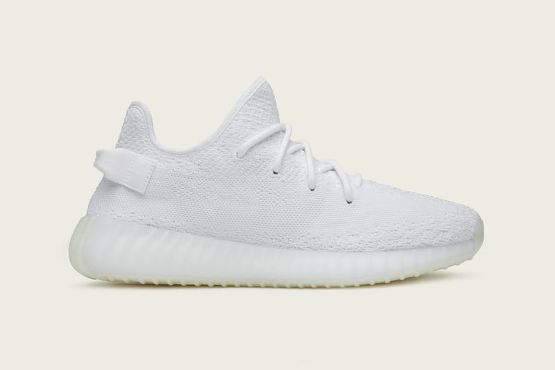 adidas Et Kanye West Annoncent Un Restock Massif De La YEEZY BOOST 350 V2 "Triple White" Pour La Rentrée