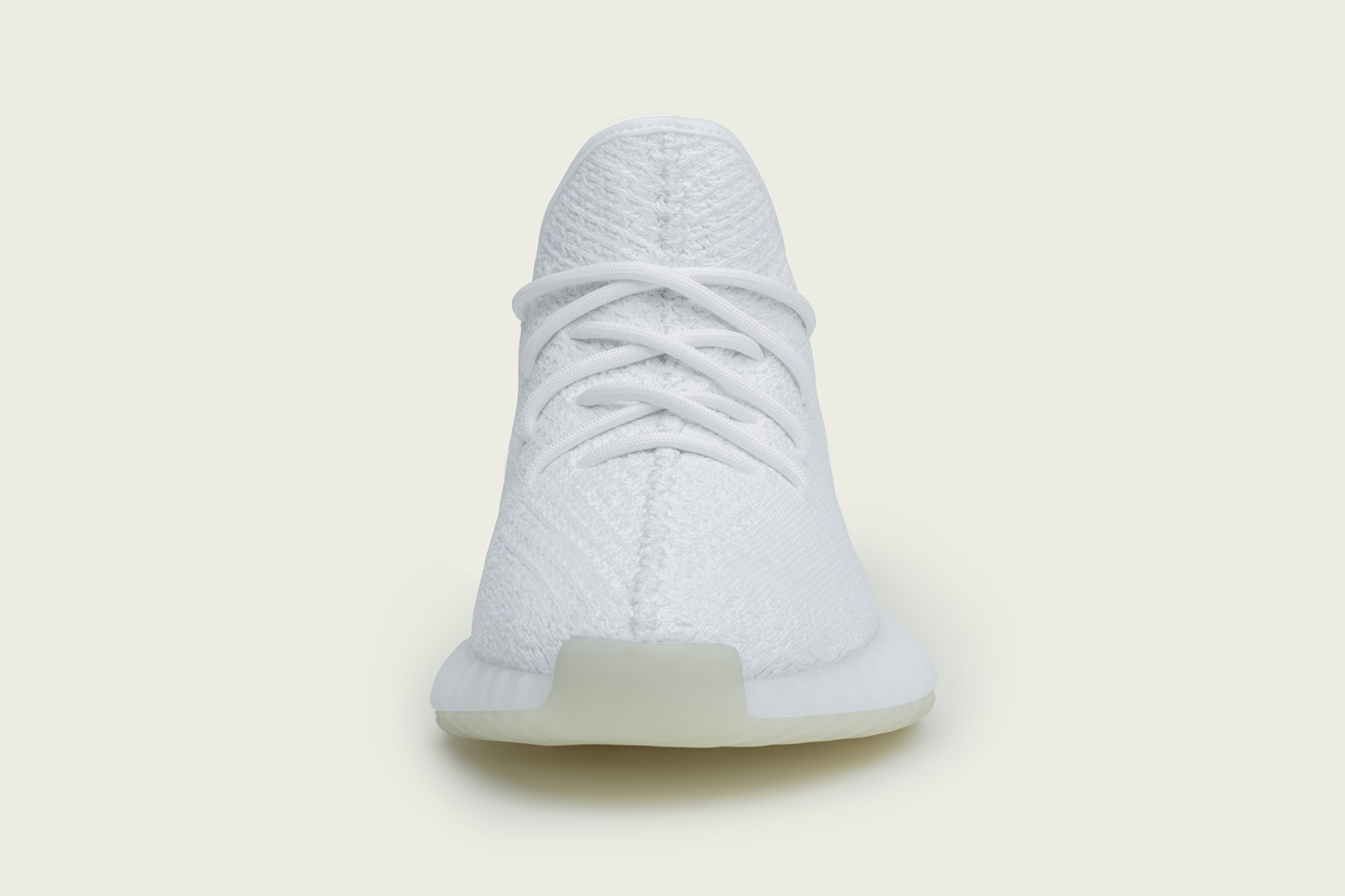 Photo YEEZY BOOST 350 V2 "Triple White"