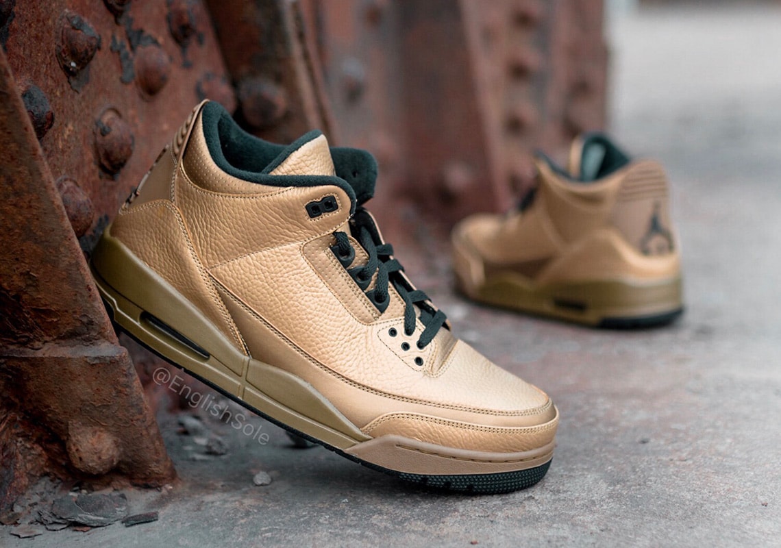 Photos De La OVO x Air Jordan 3 "6IX"