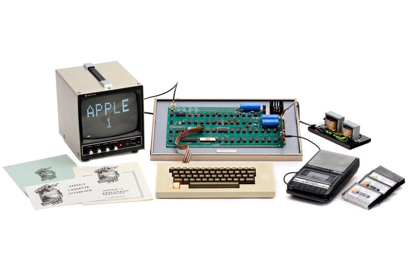 Le 1er Ordinateur D'Apple Pourrait Être Vendu Aux Enchères À Plus De 250 000€