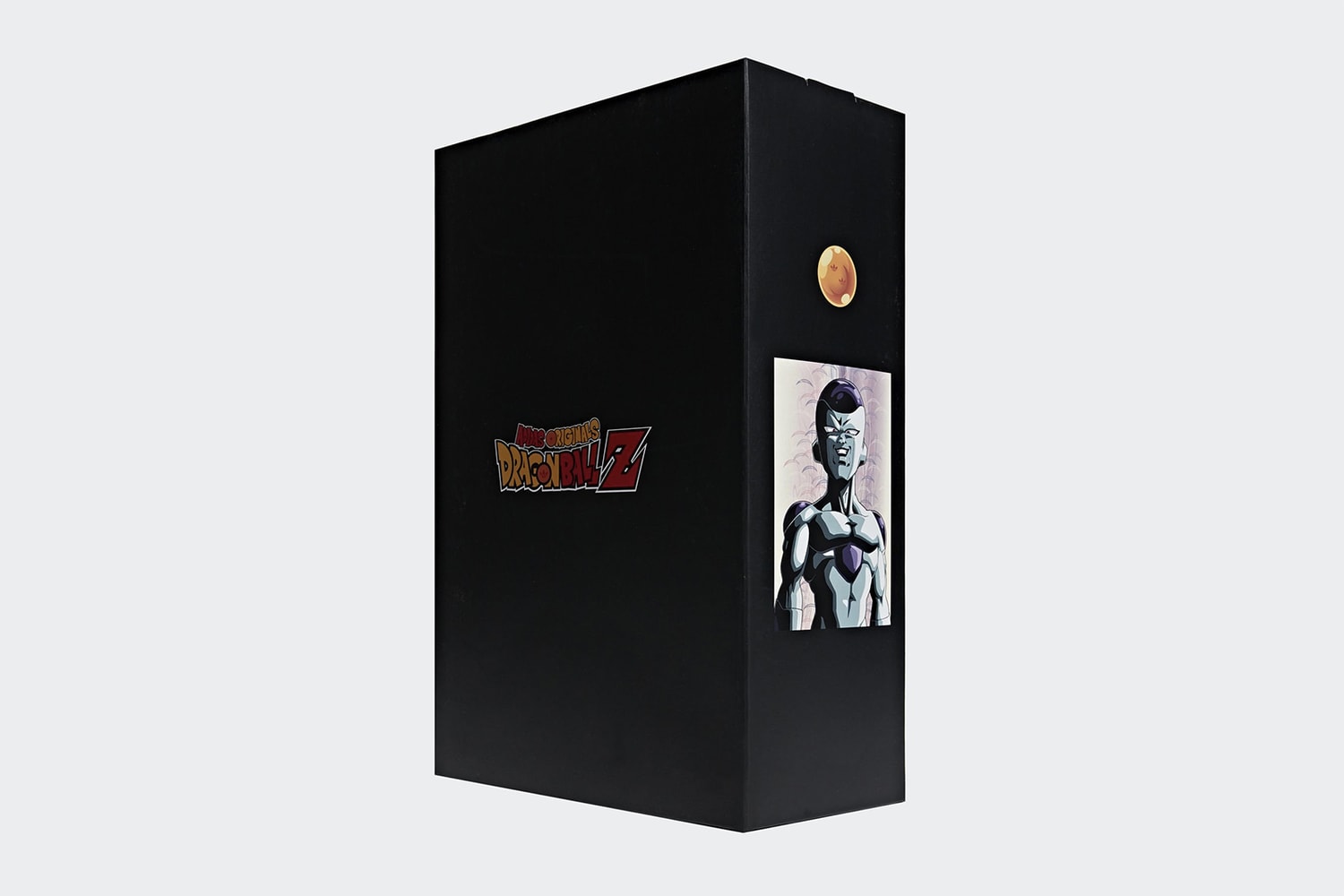 adidas dragon ball Z sortie packaging goku freezer