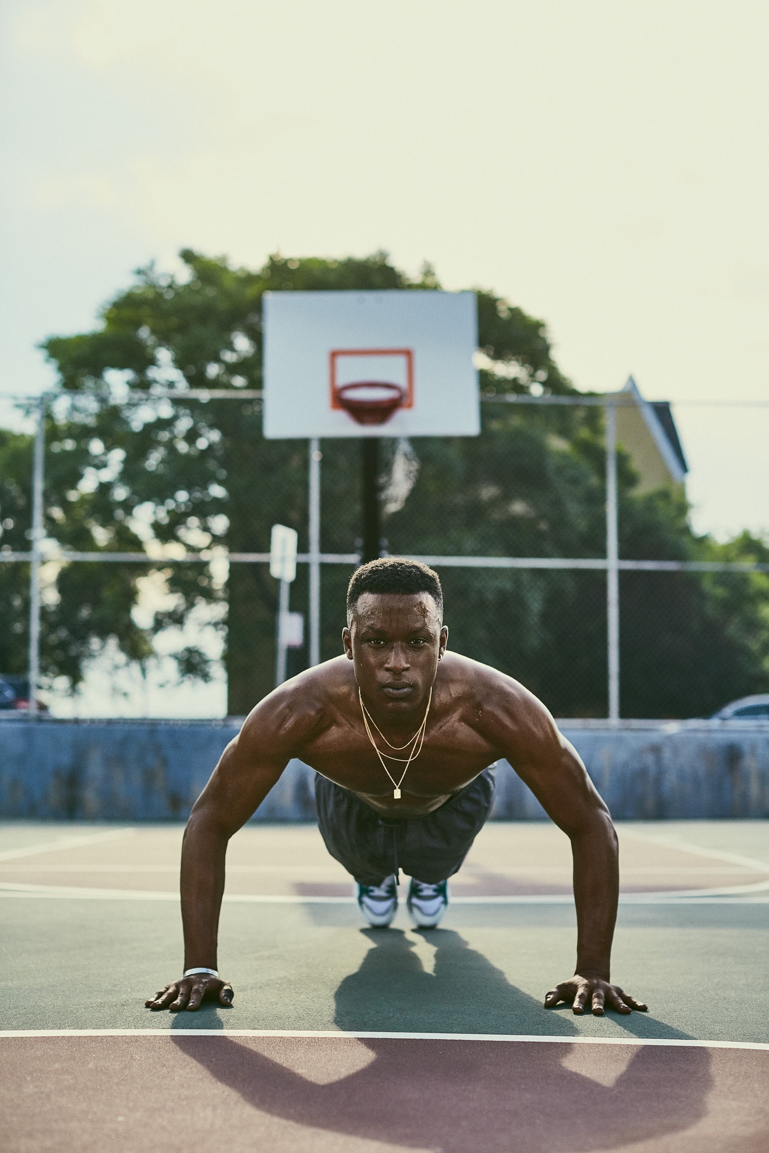Célèbre Pour Sa Une Du TIME Lors Des Émeutes De Baltimore, Le Photographe Devin Allen Est Derrière Le Nouveau Lookbook D'Under Armour