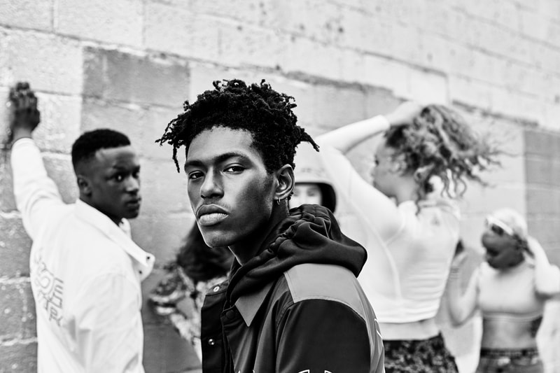 Célèbre Pour Sa Une Du TIME Lors Des Émeutes De Baltimore, Le Photographe Devin Allen Est Derrière Le Nouveau Lookbook D'Under Armour