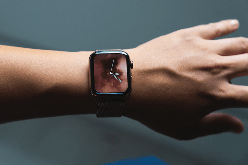iPhone Xs, Xs Max, Apple Watch Series 4 Or