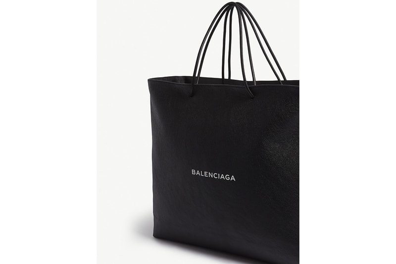 Balenciaga sac shopping 2190$