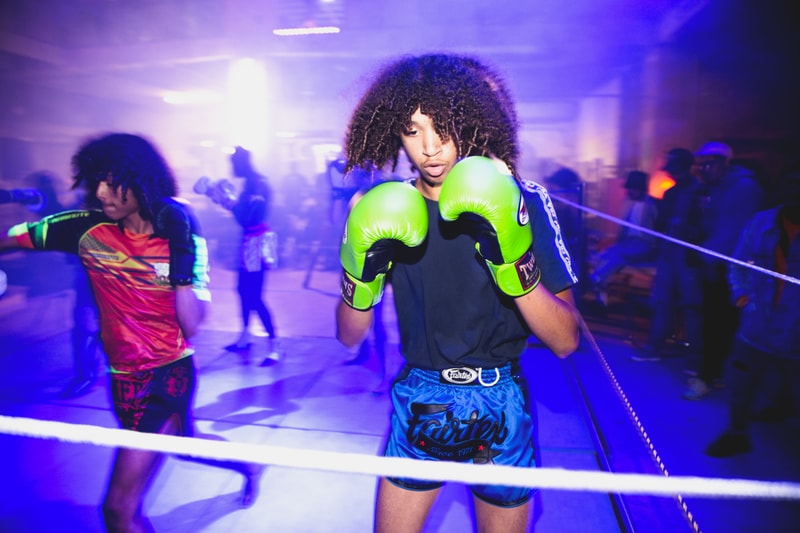 En Images - Quand La Boxe Muay Thai Rencontre La Danse