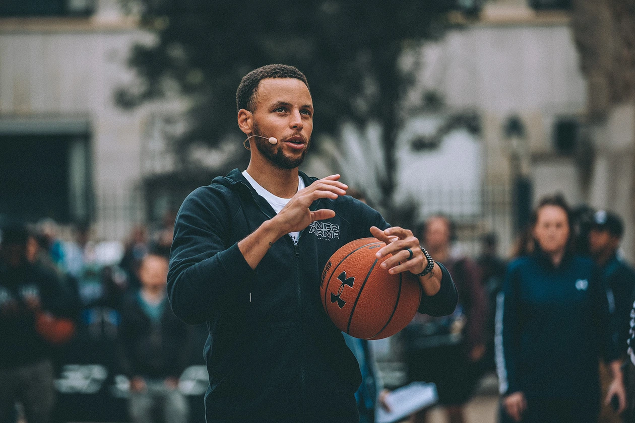 Photo Stephen Curry Under Armour Paris