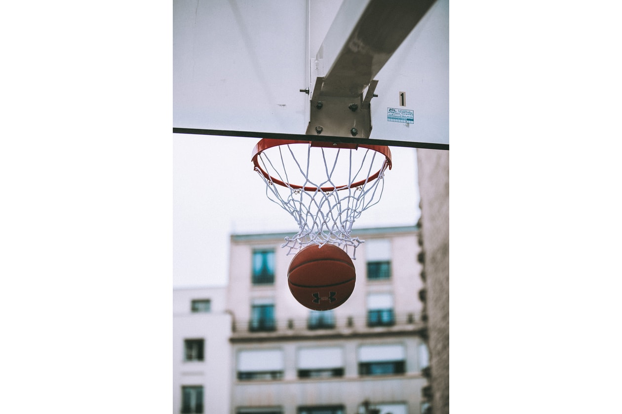 Photo Stephen Curry Under Armour Paris