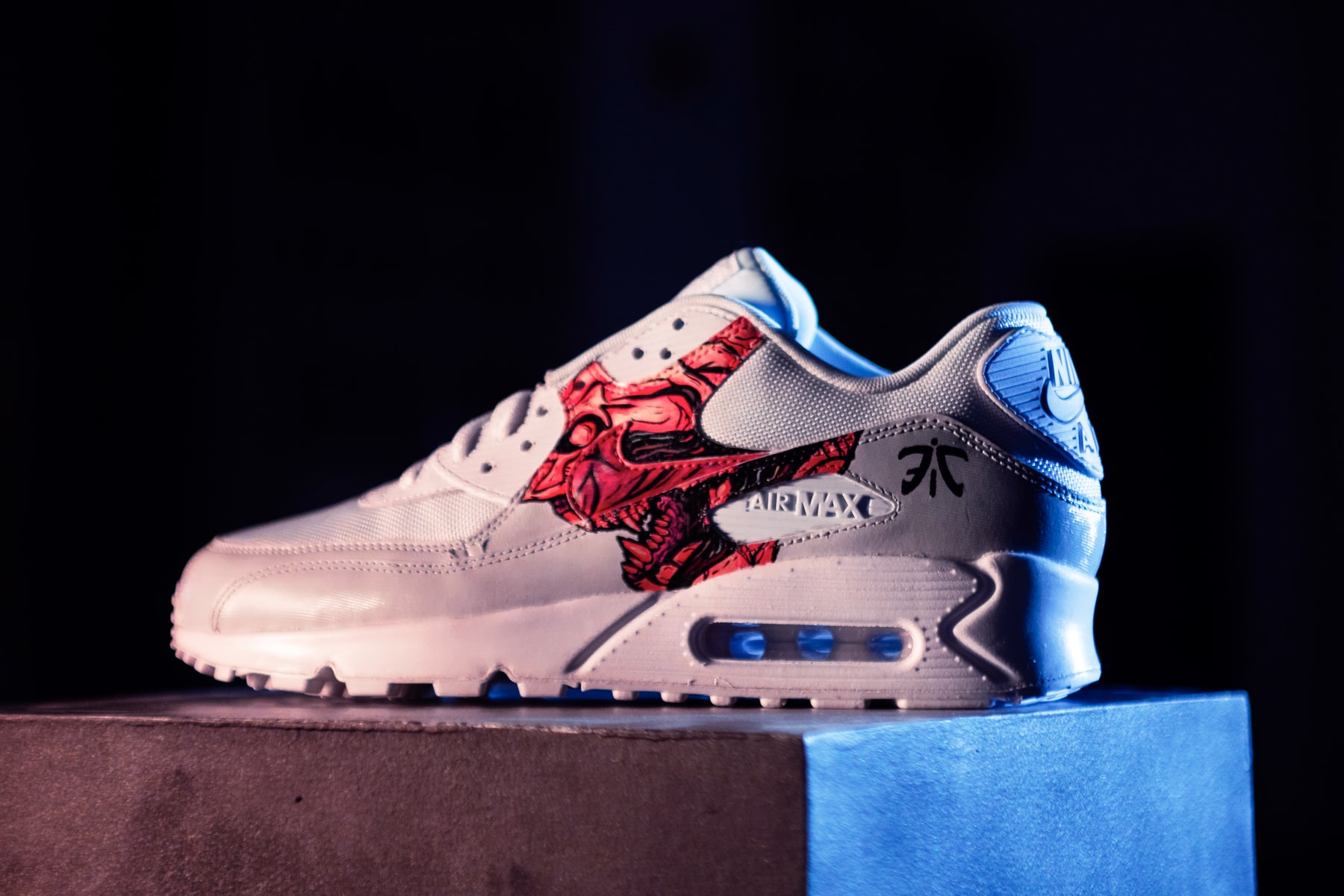 Découvrez En Images Cette Air Max 90 Customisée Pour Des Joueurs De League Of Legends