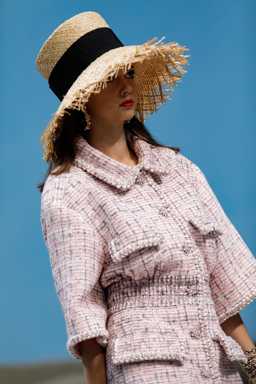 Asseyez-Vous Front Row Au Défilé Chanel Printemps/Été 19 (Photos)