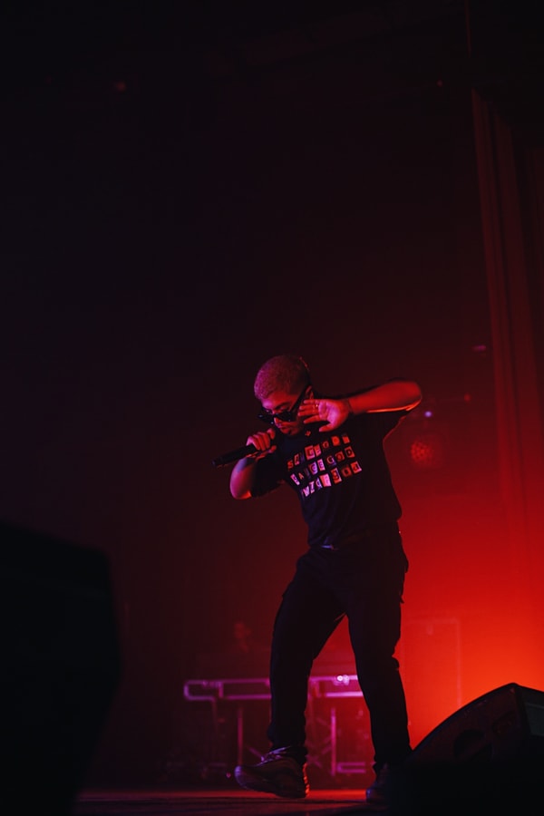 À L'Olympia Tous Les Titres D'Hamza Ont Résonné Comme Des Classiques