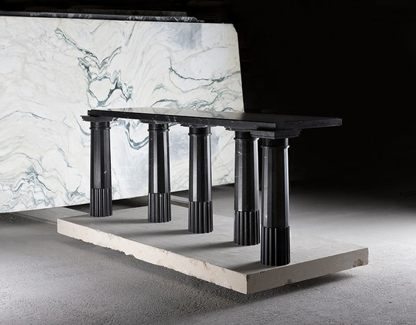 Photo Des Sculptures De Karl Lagerfeld