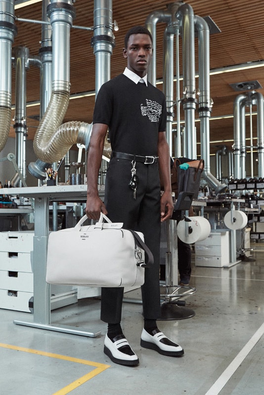 Kris Van Assche Berluti Premiere Collection printemps Ete 2019 lookbook
