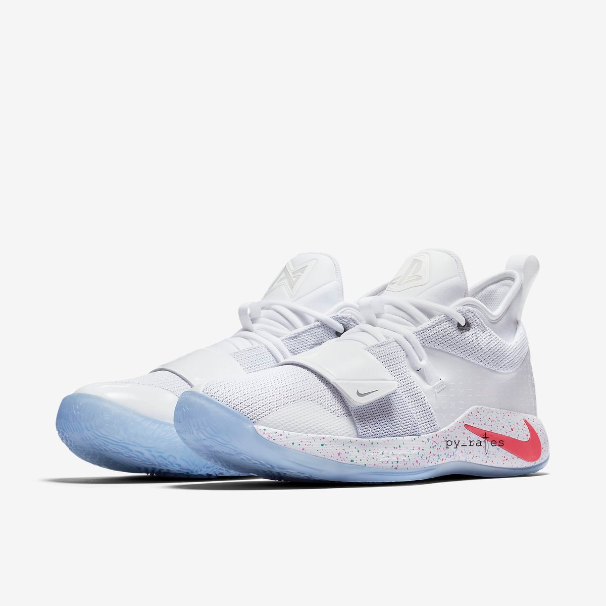 Photo Nike x PlayStation PG 2.5