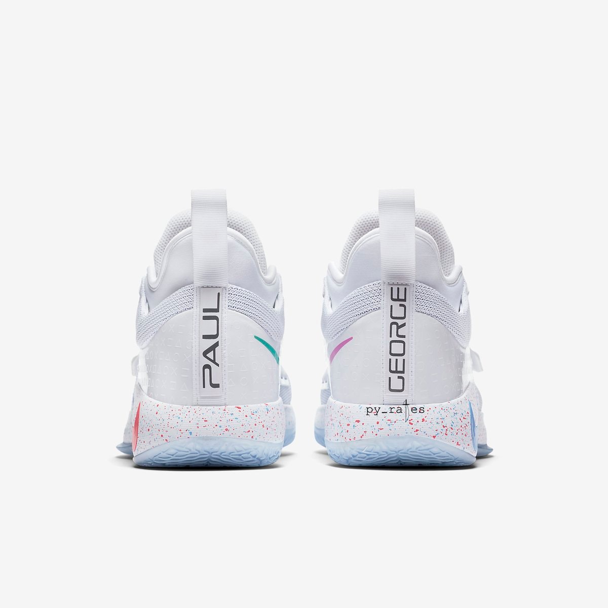Photo Nike x PlayStation PG 2.5