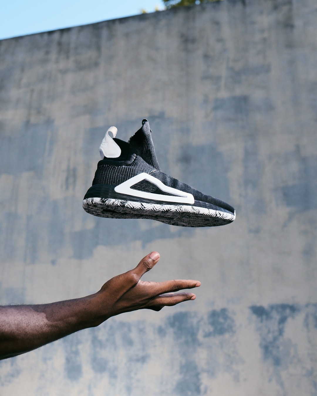adidas Dévoile Une Nouvelle Gamme De Sneakers N3XT L3V3L Dédiée Au Basketball Et Qui Droppera Pendant 24H Seulement