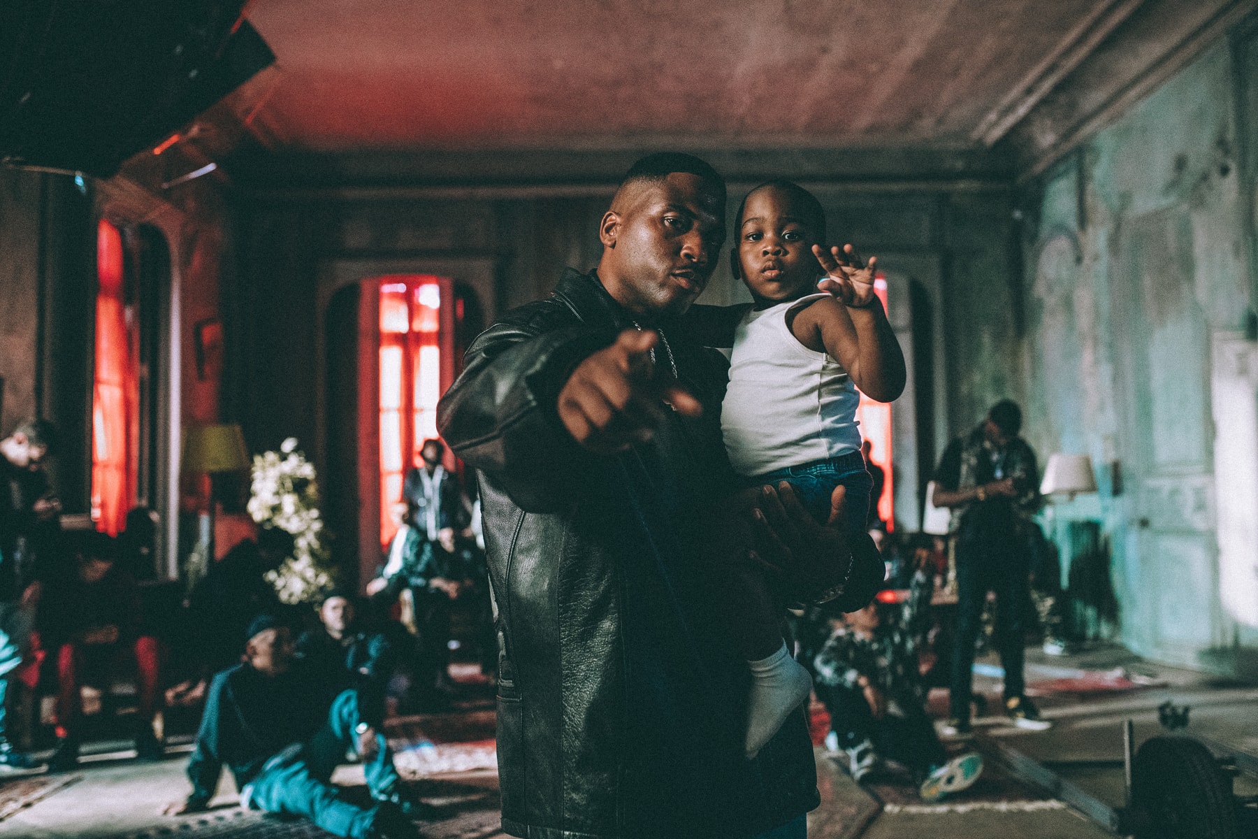 Exclusif : Un Clip Royal Pour Prince Waly - Les Photos Behind The Scene de "Marsellus Wallace"