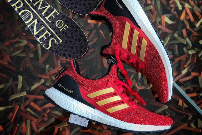 Un Premier Aperçu Détaillé De La adidas UltraBOOST x Game Of Thrones "House Lannister"