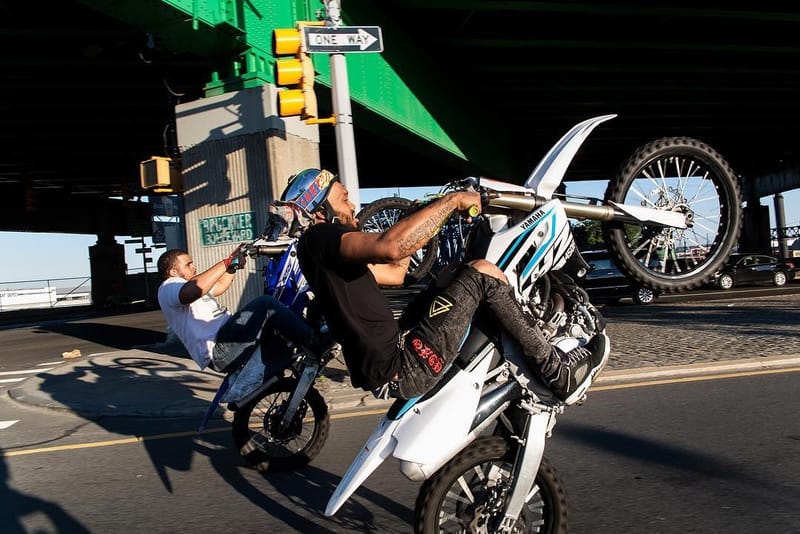 À La Découverte De La Bikelife Culture Avec Le Documentaire "Ready To Dance ? A Bikelife Documentary" (Vidéo)