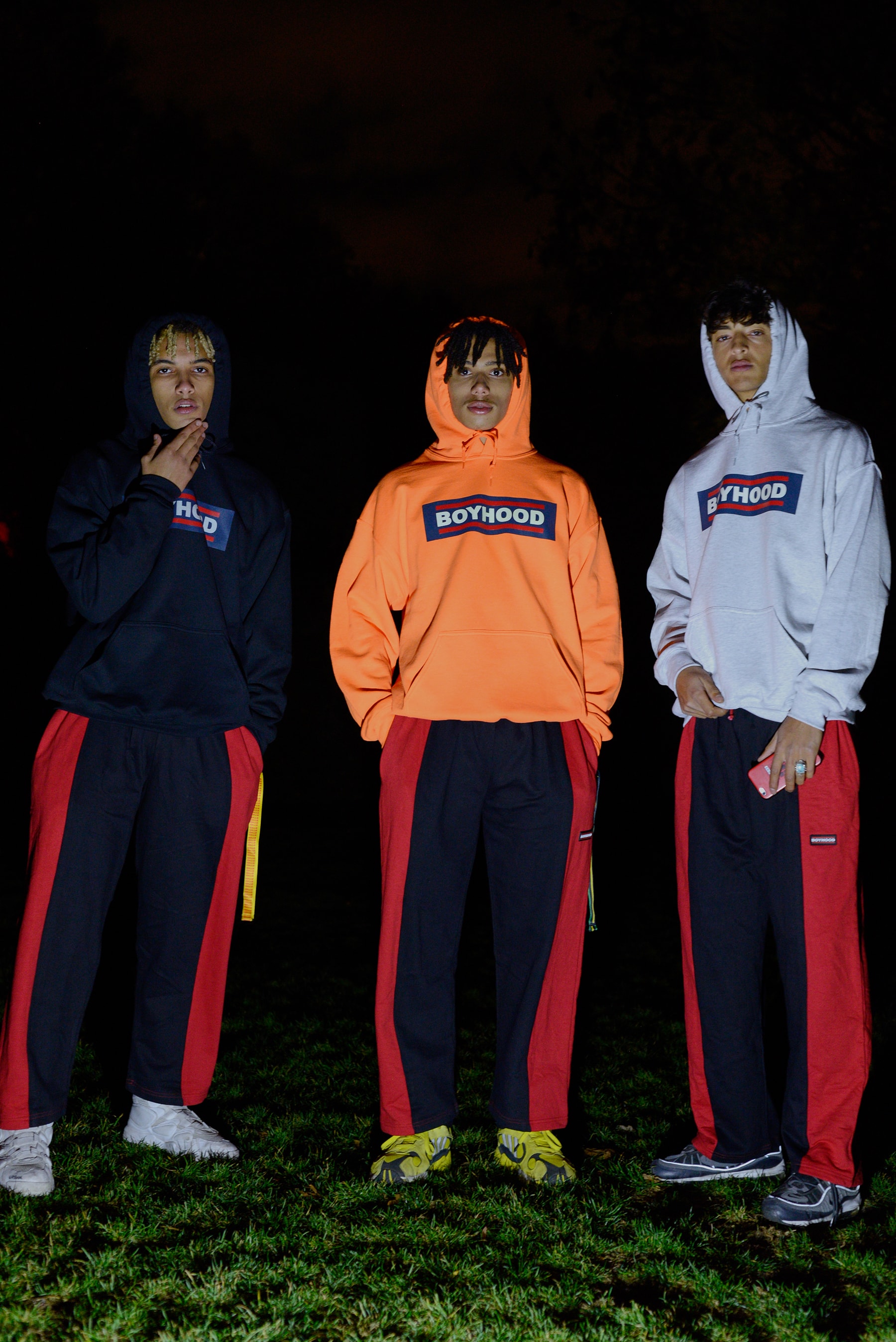 Boyhood Dévoile Une Série de Hoodies Au Logo Phosphorescent