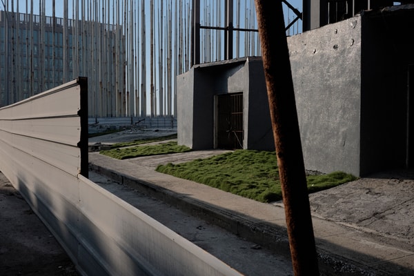Le Photographe Paul Mougeot Capture La Vie Suspendue De Cuba Dans Sa Nouvelle Série Photographique 'Lost In Transition'