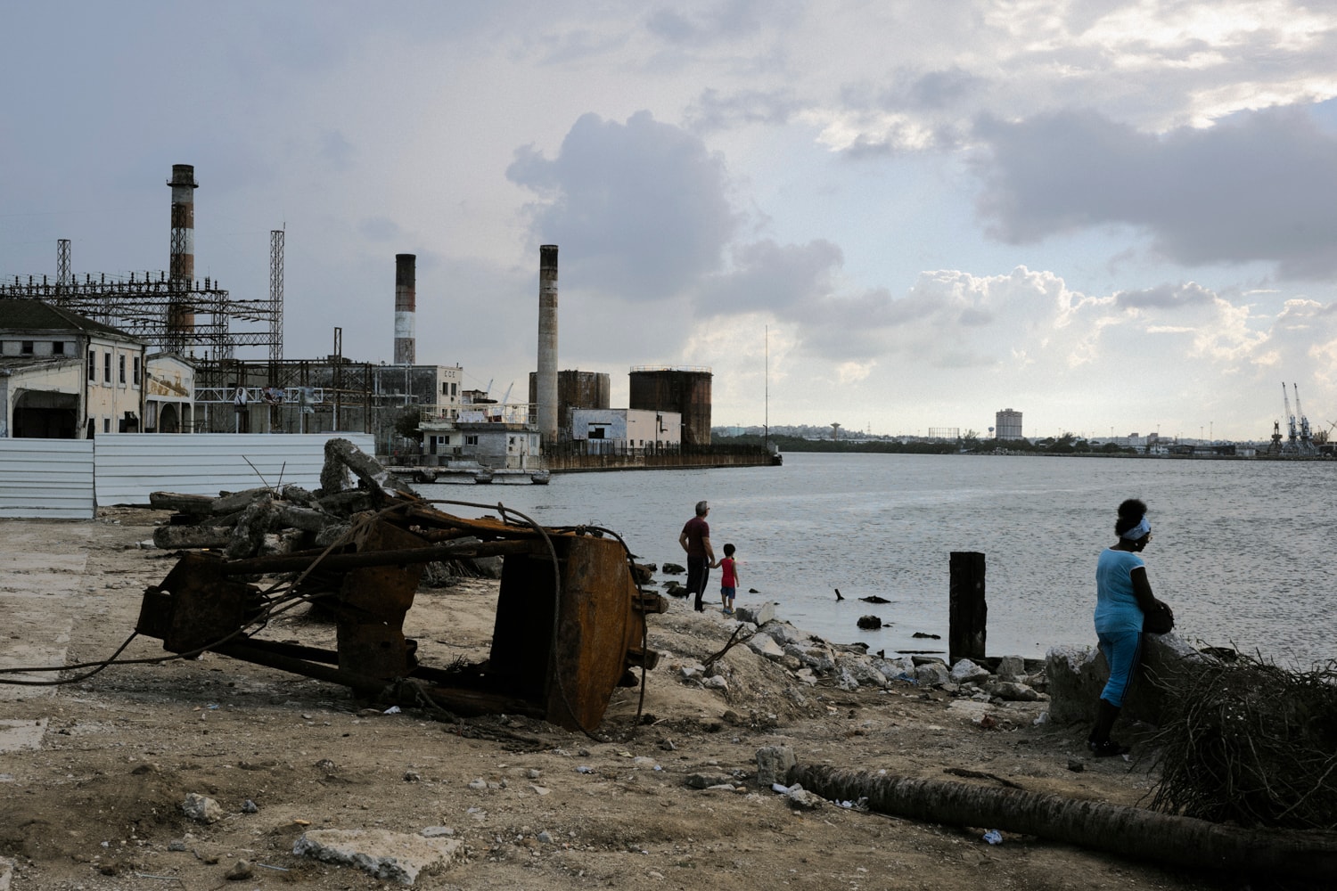 Le Photographe Paul Mougeot Capture La Vie Suspendue De Cuba Dans Sa Nouvelle Série Photographique 'Lost In Transition'
