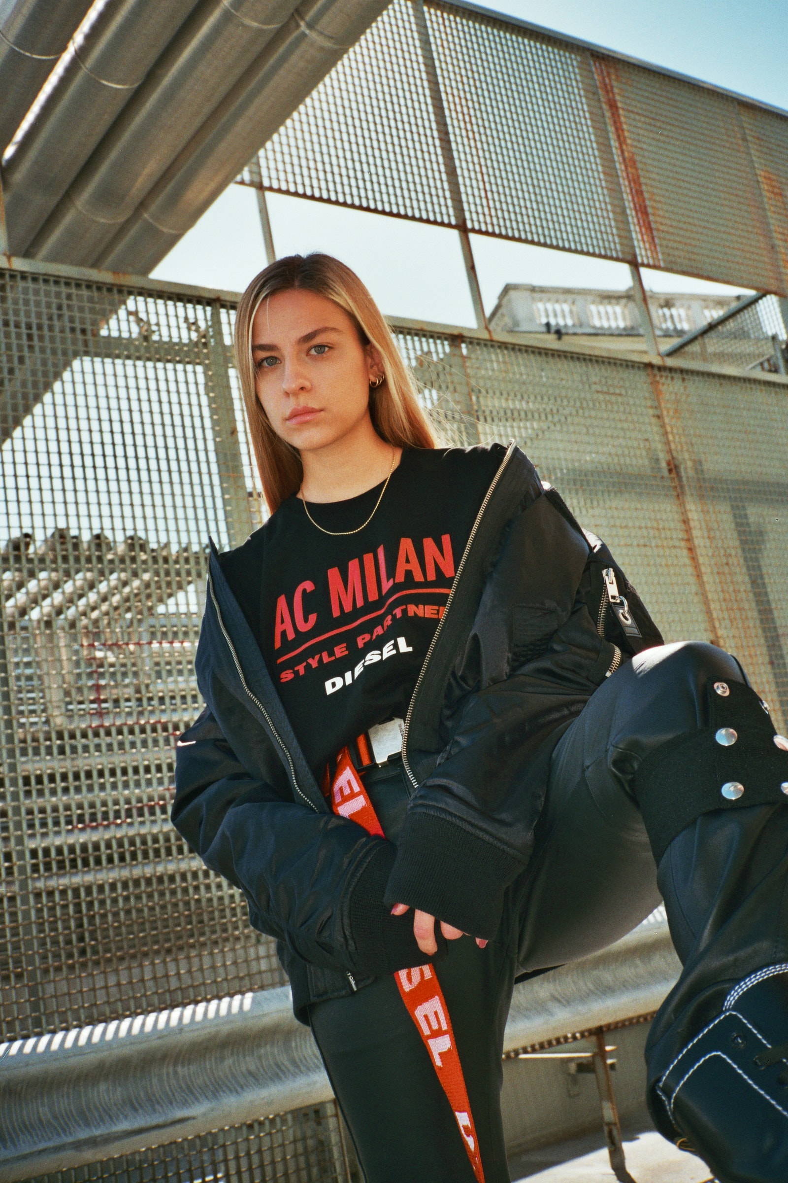 Le Milan AC Et Diesel Dévoilent Une Collection Portée Par Les Joueurs Et Les Supporters Avant Les Matchs
