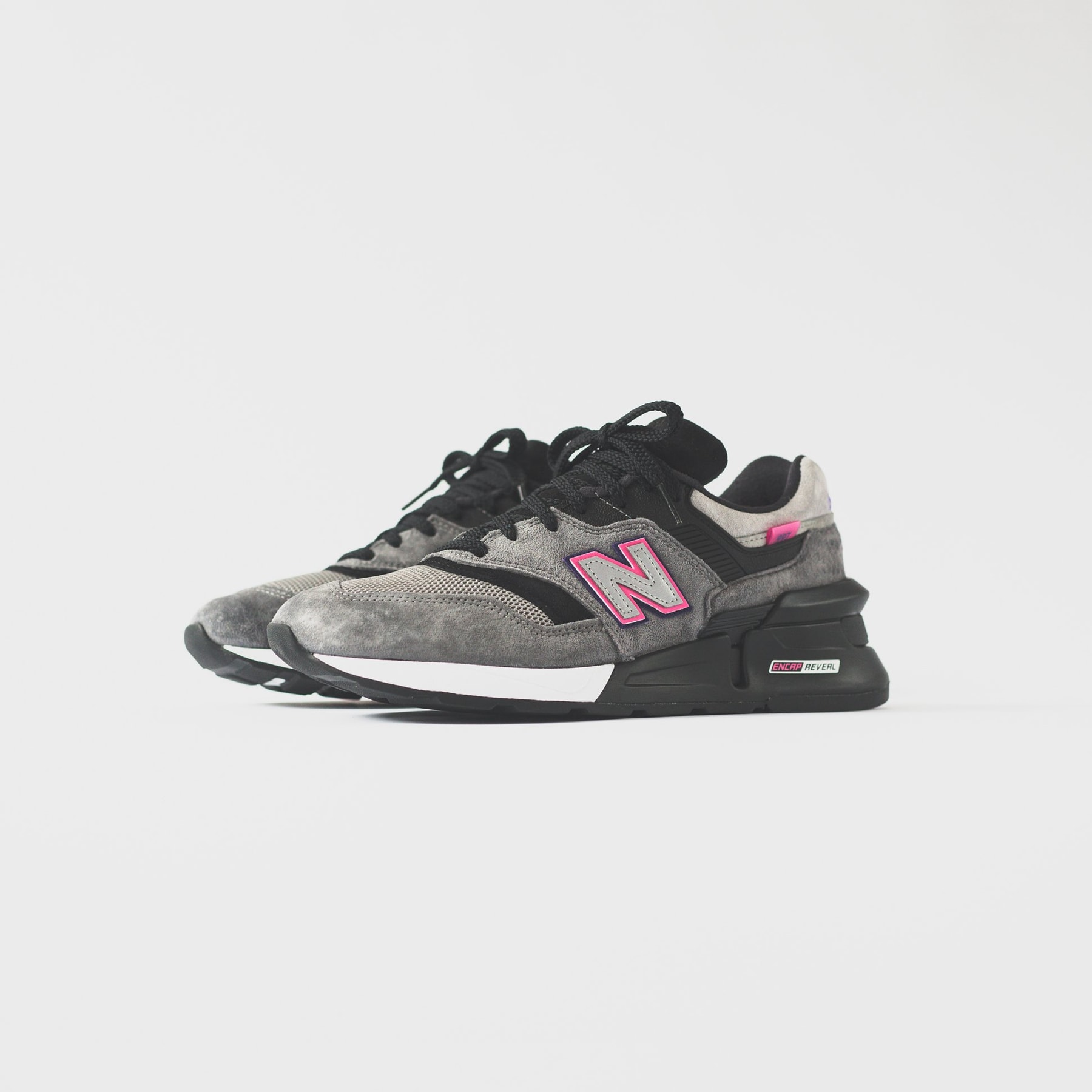 New Balance x Kith : Six Nouvelles Sneakers Haut De Gamme