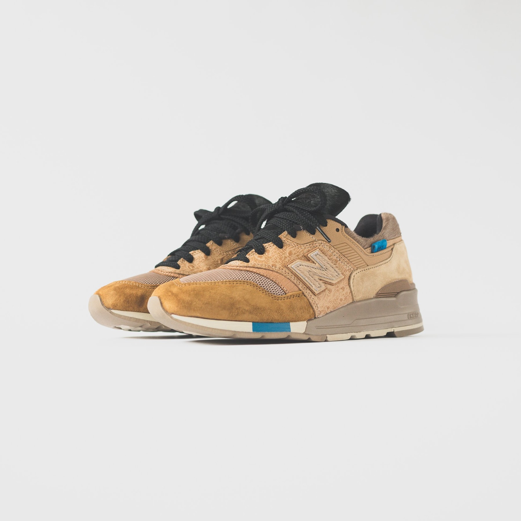 New Balance x Kith : Six Nouvelles Sneakers Haut De Gamme