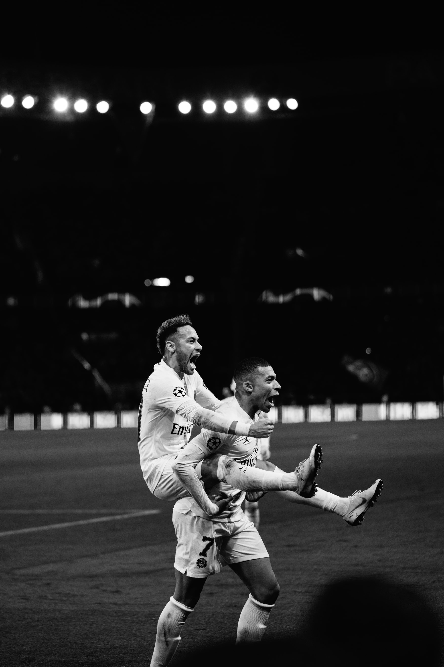 Revivez Le Choc PSG-Liverpool À Travers Cette Série Photographique En Noir Et Blanc