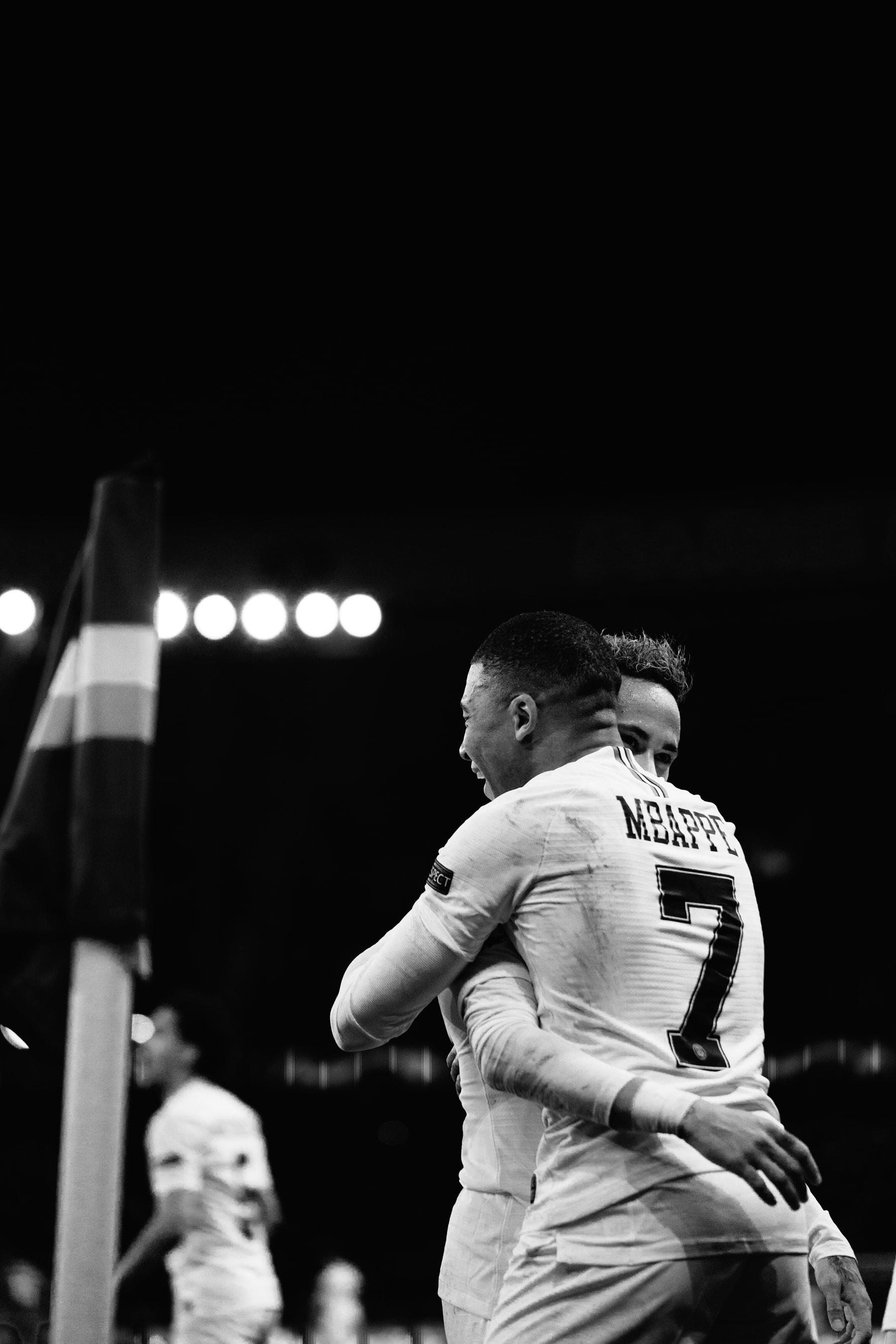 Revivez Le Choc PSG-Liverpool À Travers Cette Série Photographique En Noir Et Blanc