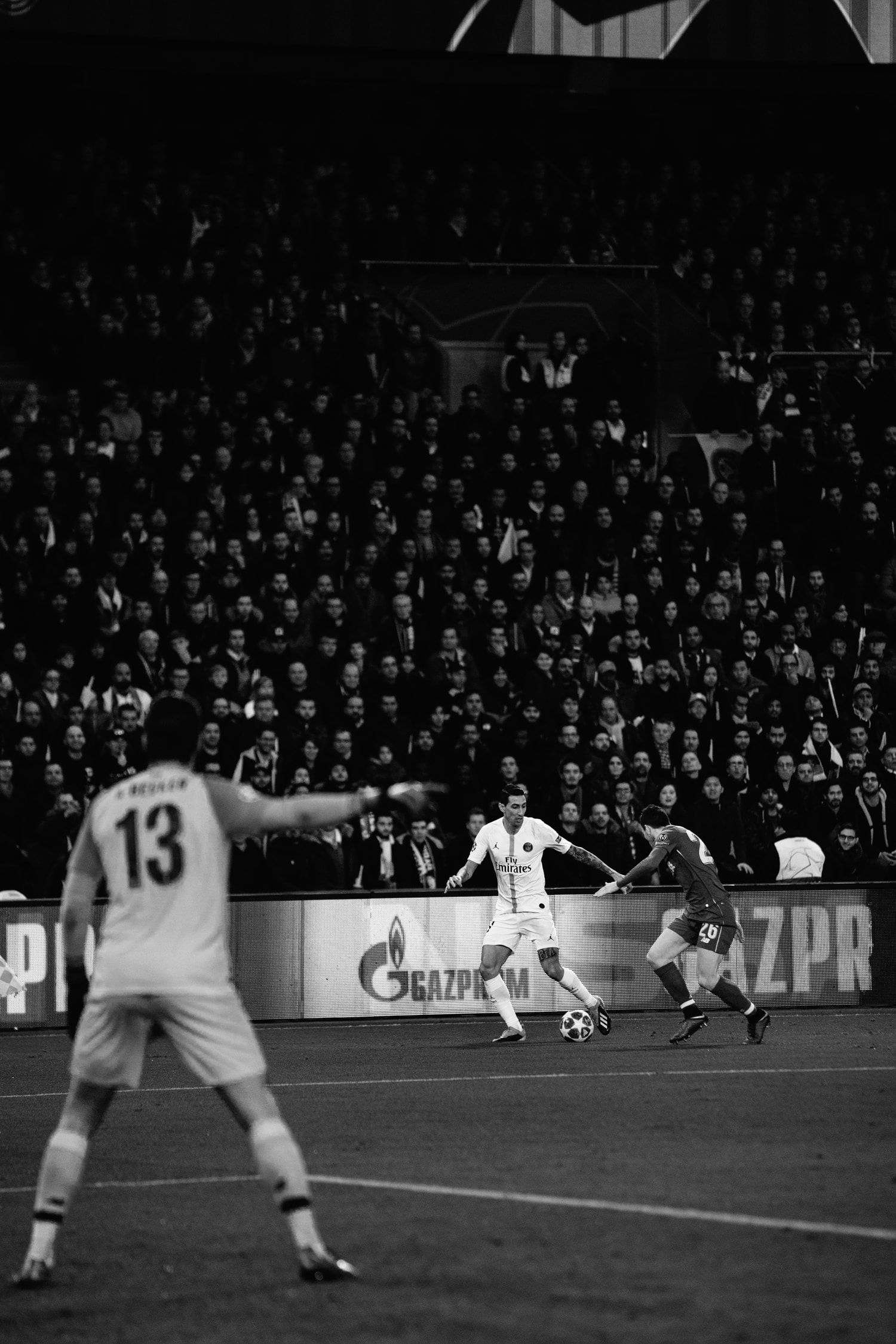 Revivez Le Choc PSG-Liverpool À Travers Cette Série Photographique En Noir Et Blanc