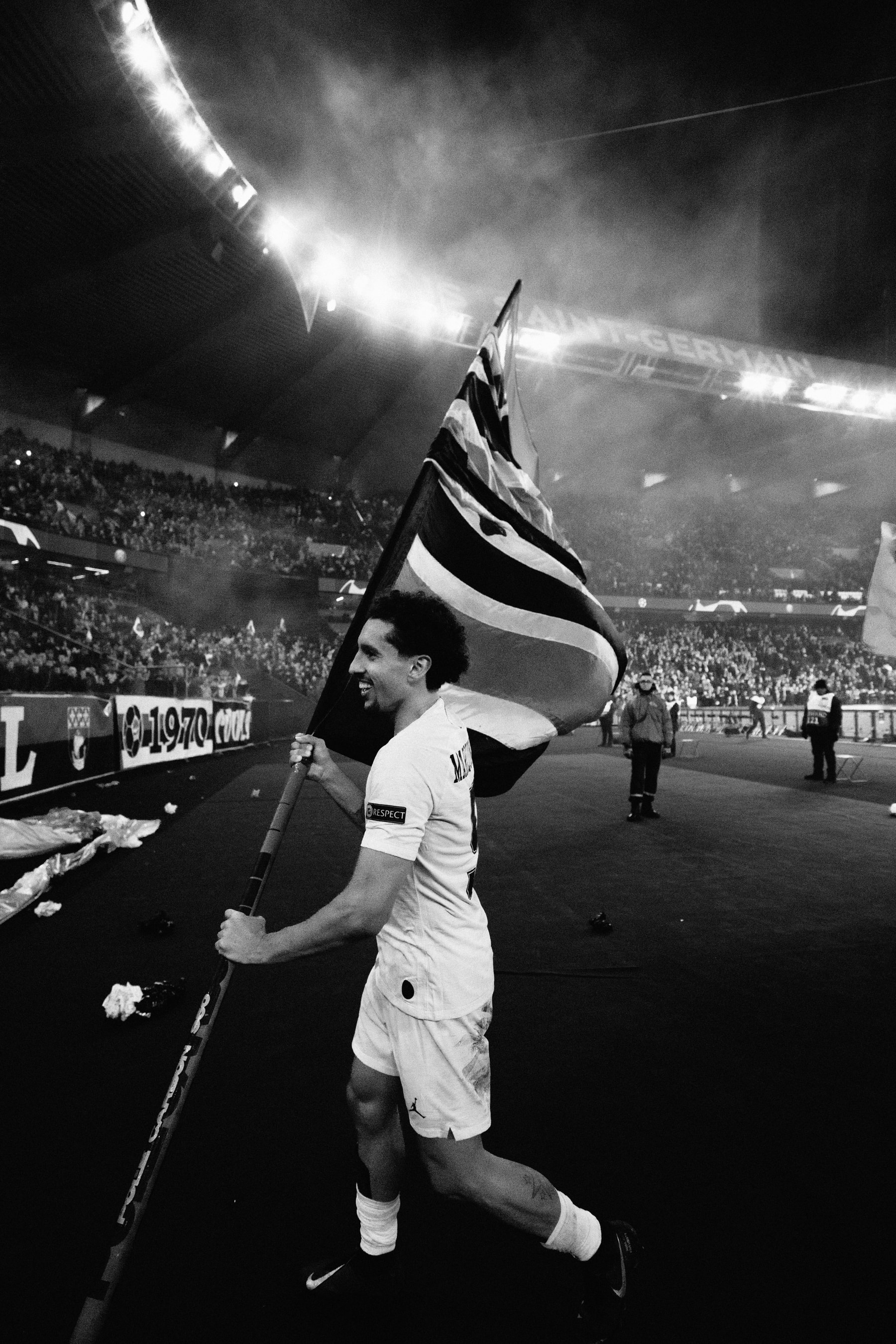 Revivez Le Choc PSG-Liverpool À Travers Cette Série Photographique En Noir Et Blanc