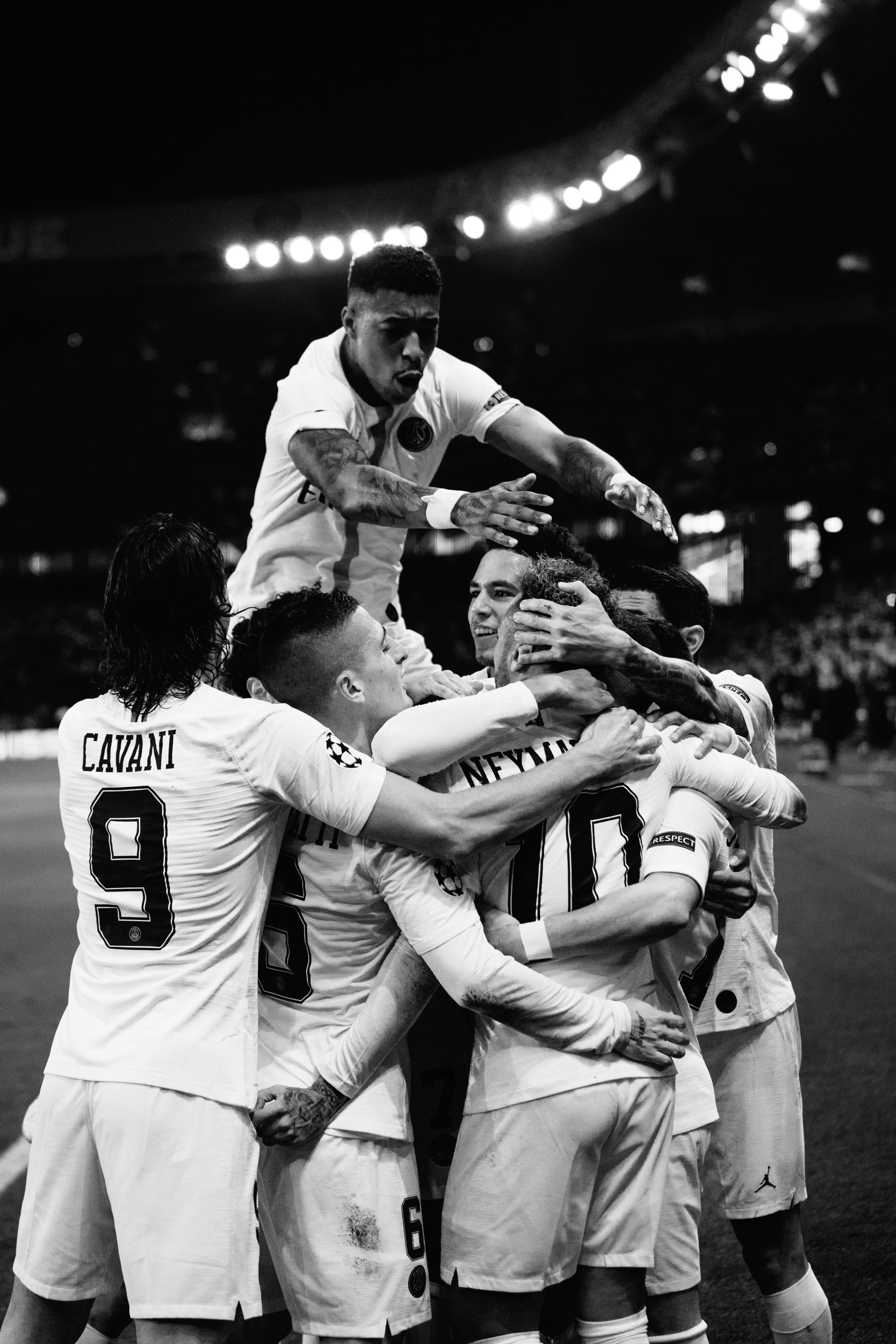 Revivez Le Choc PSG-Liverpool À Travers Cette Série Photographique En Noir Et Blanc