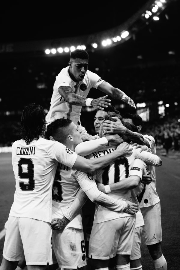 Revivez Le Choc PSG-Liverpool À Travers Cette Série Photographique En Noir Et Blanc