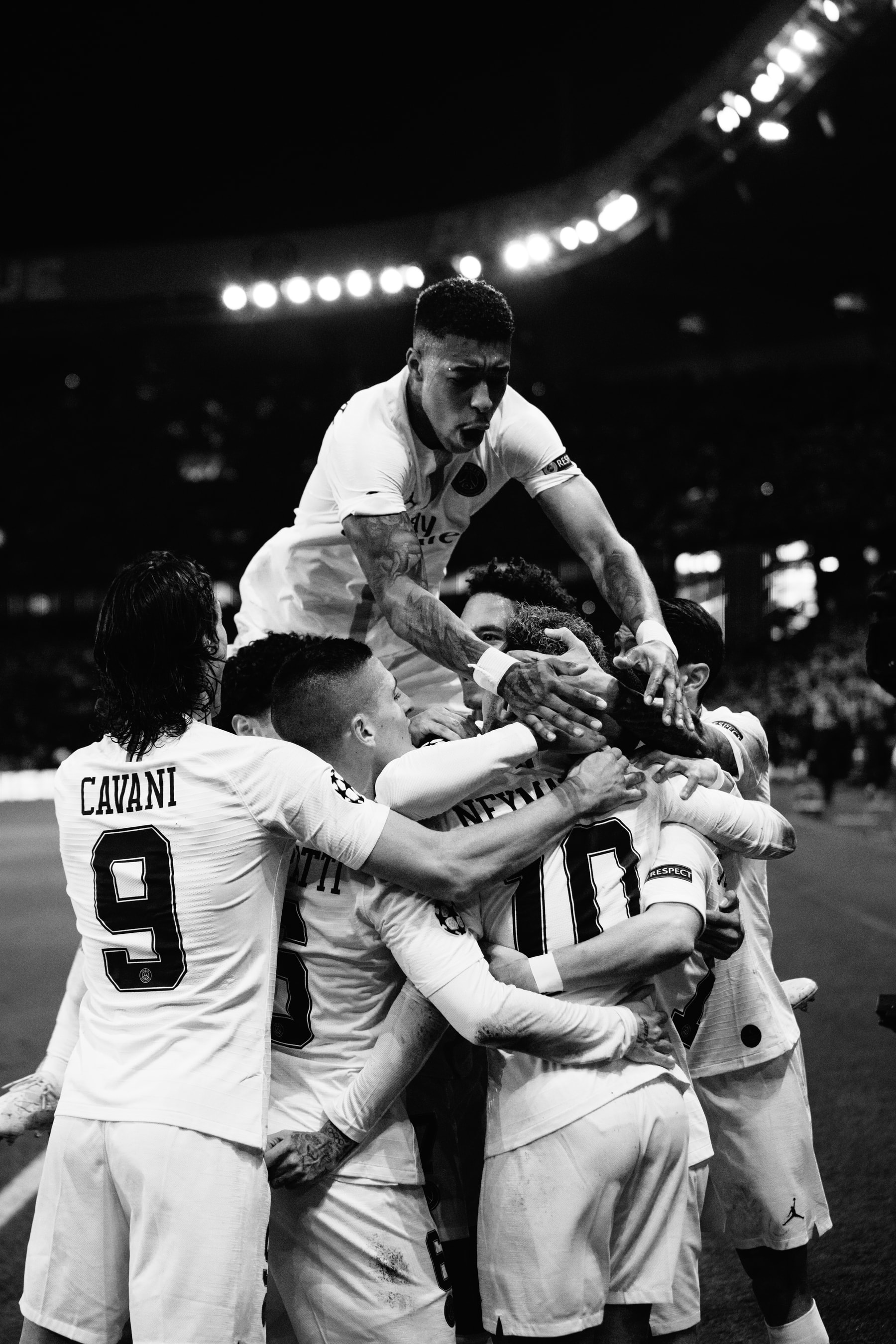 Revivez Le Choc PSG-Liverpool À Travers Cette Série Photographique En Noir Et Blanc