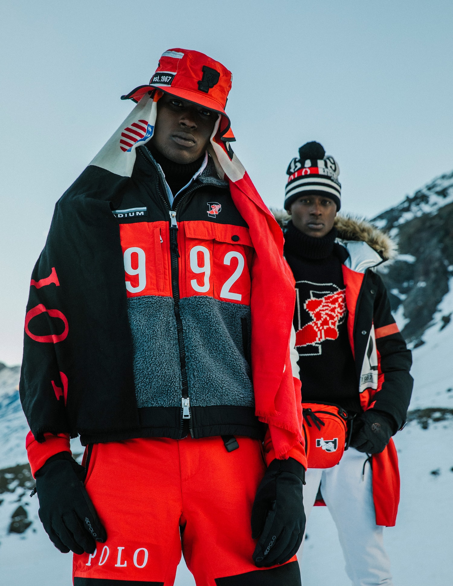 Ralph Lauren Dévoile Sa Collection "Winter Stadium" Dans Un Lookbook Qui Magnifie Le Grand Froid