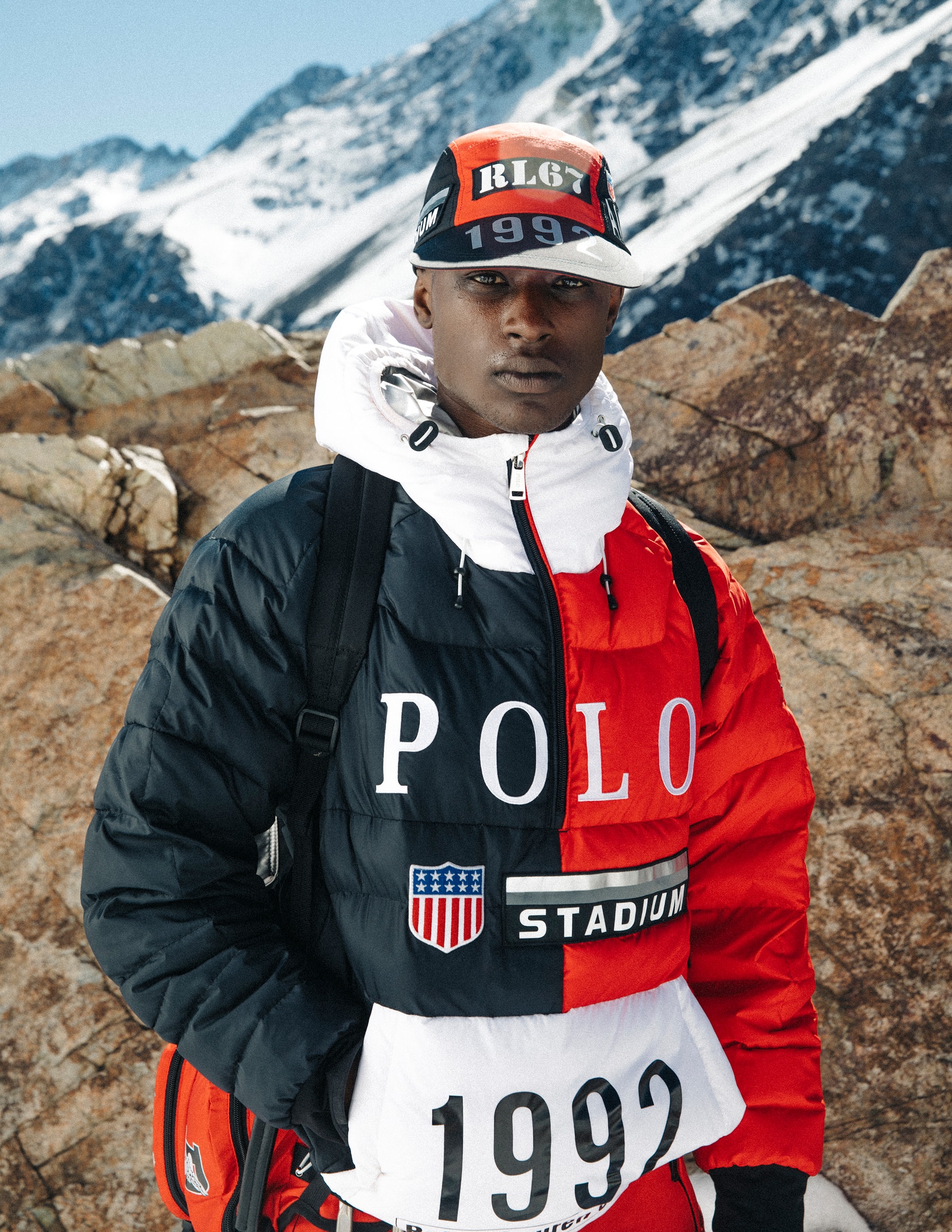 Ralph Lauren Dévoile Sa Collection "Winter Stadium" Dans Un Lookbook Qui Magnifie Le Grand Froid