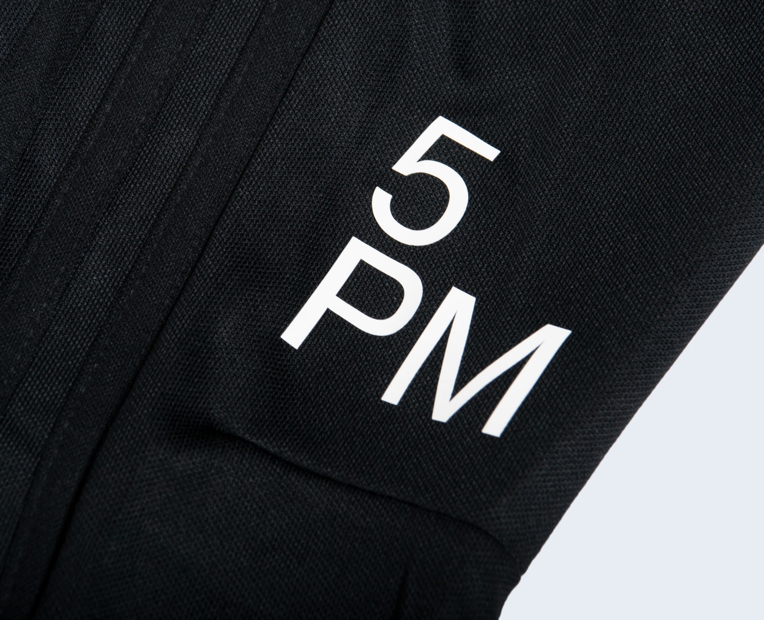 Le Red Star F.C Dévoile Un Nouveau Maillot En Collaboration Avec 5PM
