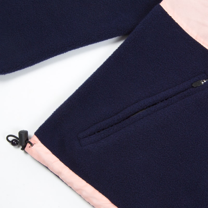 Tealer Tease Des Polaires Pour Un Hiver Au Chaud