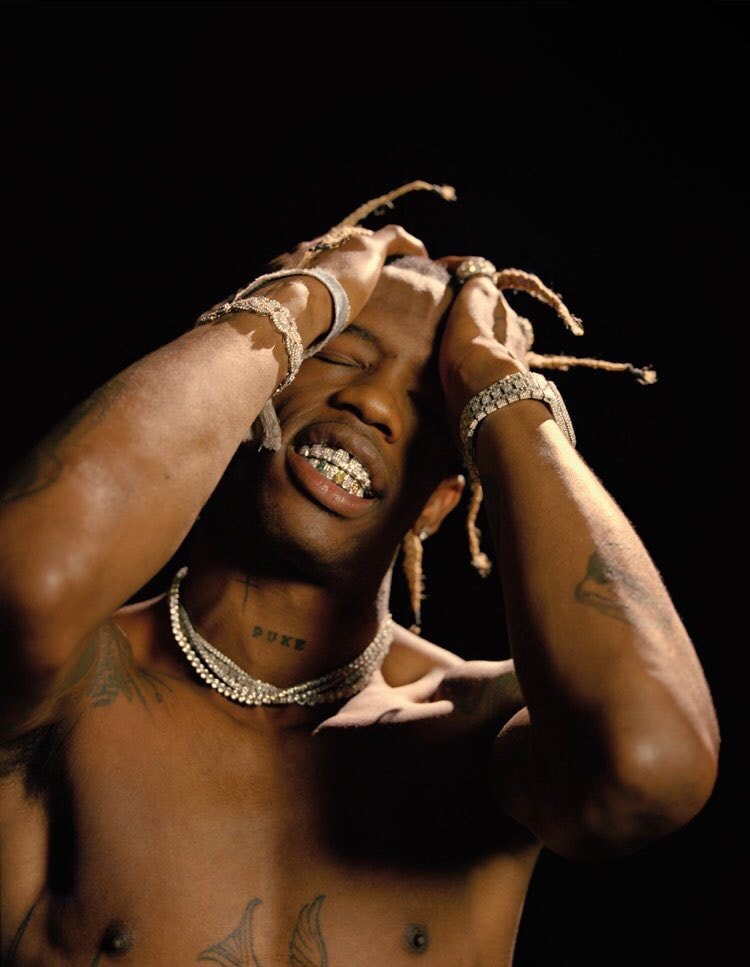 Travis Scott Aka La Flame Prend Feu Pour L'Officiel Italie