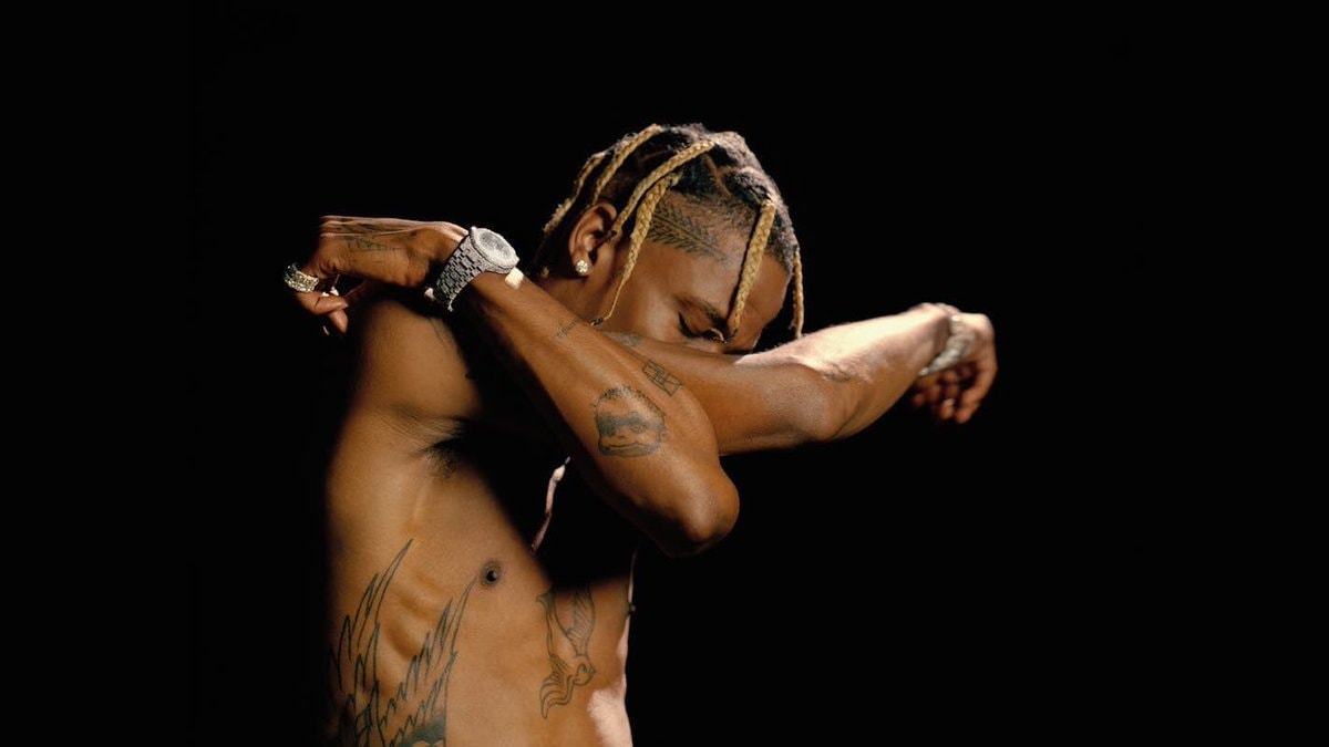 Travis Scott Aka La Flame Prend Feu Pour L'Officiel Italie