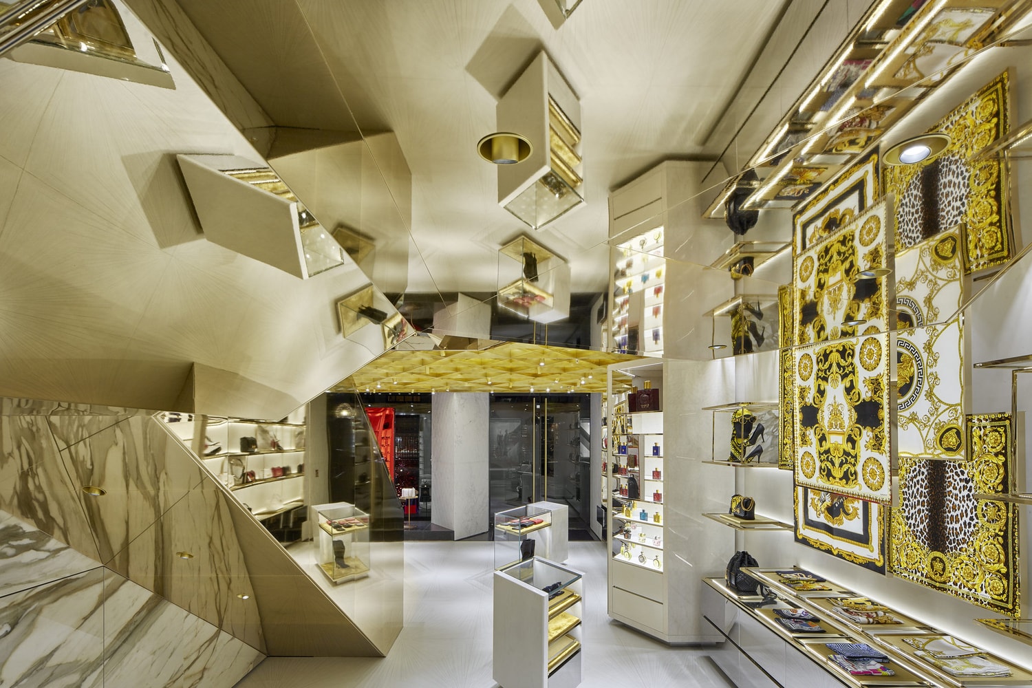 Versace Boutiques Architecte Français Redesign