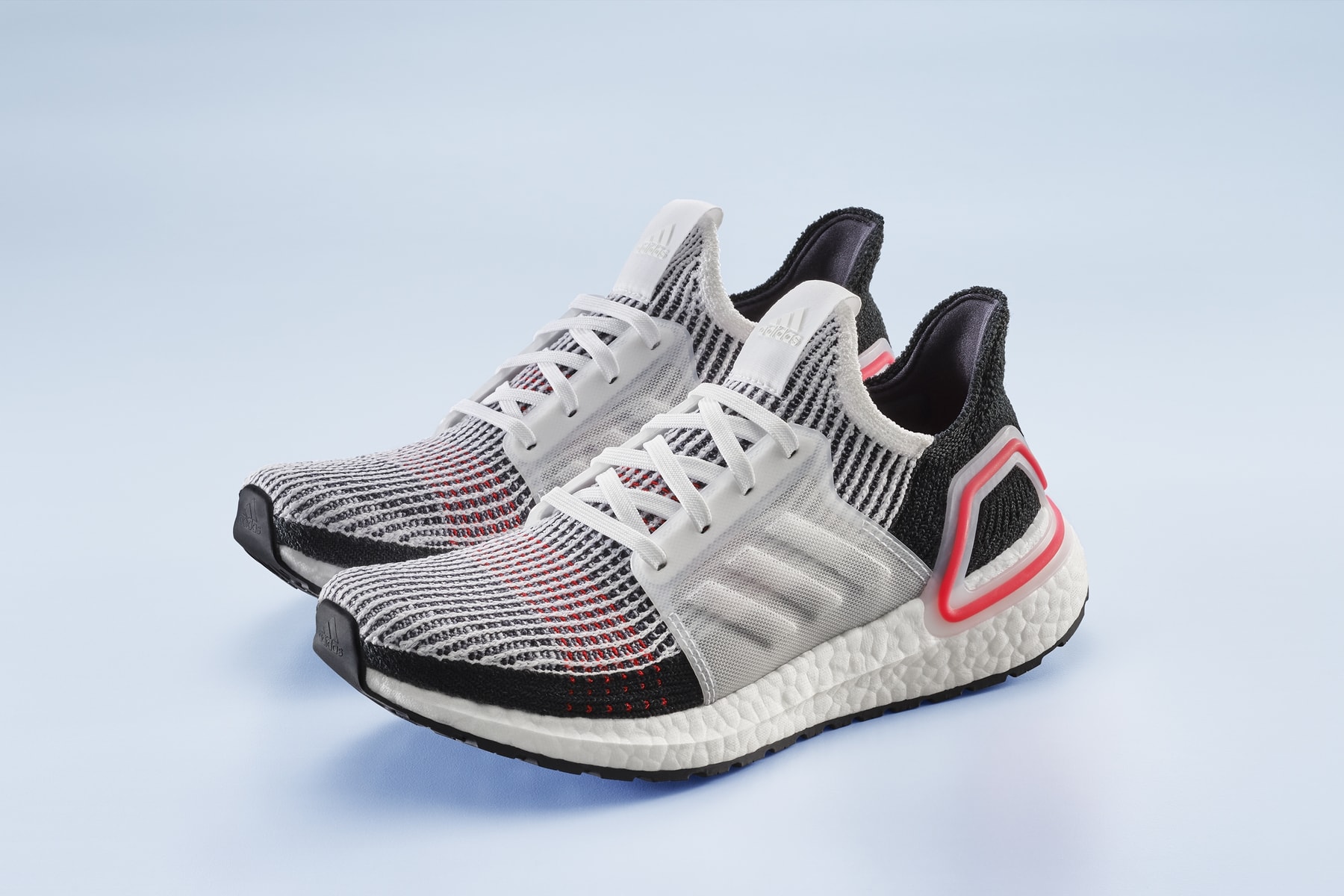 Photo adidas UltraBOOST 19